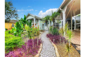 2564 ST GEORGE DRIVE, DAVENPORT, FL 33837 Sold 02/07/25