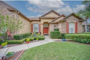 3907 WINDING LAKE CIRCLE, ORLANDO, FL 32835 Sold 08/23/24