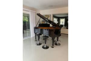 9048 BAY HILL BOULEVARD, ORLANDO, FL 32819 Sold 06/17/24