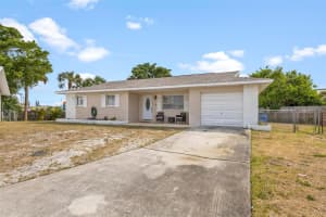 40 SUZANNE COURT, MERRITT ISLAND, FL 32952 Sold 07/24/24