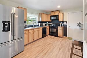 3171 OAK BLUFF DRIVE, ORLANDO, FL 32827 Sold 06/04/24