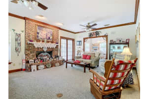 8191 LAKE ROSS LN, SANFORD, FL 32771 Sold 02/28/25