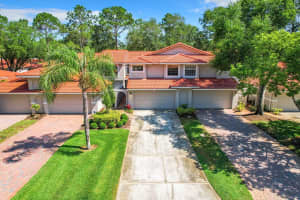 8217 BREEZE COVE LANE, ORLANDO, FL 32819 Sold 08/17/24