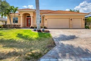 215 LIDO DRIVE, PUNTA GORDA, FL 33950 Sold 01/16/25