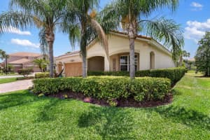 12072 AUTUMN FERN LANE, ORLANDO, FL 32827 Sold 07/15/24