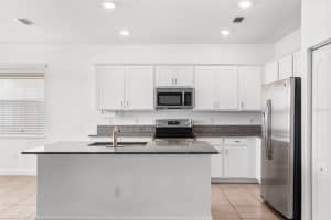 8015 GREENBANK CIRCLE, PORT SAINT LUCIE, FL 34987 Sold 11/08/24