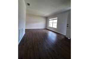 320 ROSE LANE, LADY LAKE, FL 32159 Sold 10/15/24