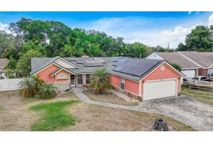220 BAYWEST NEIGHBORS CIRCLE, ORLANDO, FL 32835 Sold 06/17/24