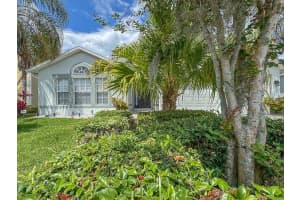 2613 EAGLE BAY BOULEVARD, KISSIMMEE, FL 34743 Sold 07/08/24