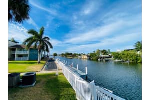 250 BANANA RIVER DRIVE, MERRITT ISLAND, FL 32952 Sold 12/30/24