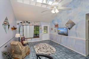 4706 LAKE RIDGE ROAD, ORLANDO, FL 32808 Sold 09/30/24