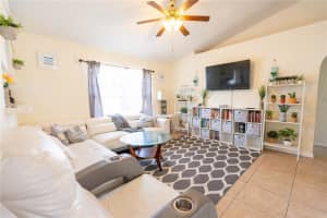 201 CROSS CREEK ROAD, DAVENPORT, FL 33837 Sold 07/15/24