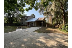 137 STEVENS AVENUE, CHULUOTA, FL 32766 Sold 10/04/24