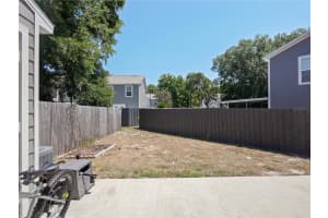 537 SHADOW GLENN PLACE, WINTER SPRINGS, FL 32708 Sold 02/28/25