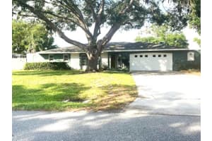 1908 ROLLING GREEN CIRCLE, SARASOTA, FL 34240 Sold 03/31/25