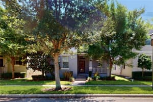 8233 LAKEVIEW CROSSING DRIVE, WINTER GARDEN, FL 34787 Sold 03/17/25