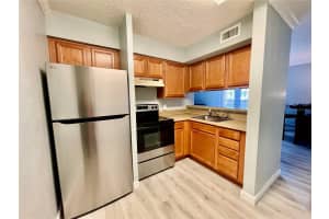 425 WYMORE ROAD, ALTAMONTE SPRINGS, FL 32714 Sold 07/01/24