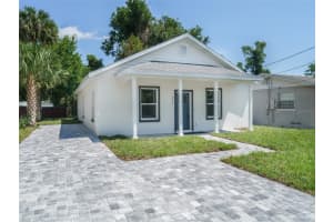 215 HUBBARD AVENUE, DELAND, FL 32720 Sold 02/10/25