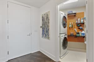 260 OSCEOLA AVENUE, ORLANDO, FL 32801 Sold 02/13/25