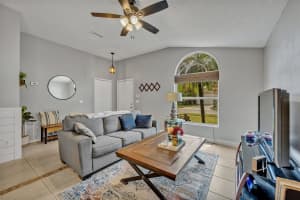 469 BOHANNON BOULEVARD, ORLANDO, FL 32824 Sold 07/30/24