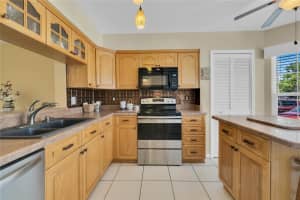 540 SHADOW GLENN PLACE, WINTER SPRINGS, FL 32708 Sold 08/12/24