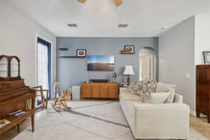 2833 EAGLE EYE COURT, KISSIMMEE, FL 34746 Sold 04/04/25