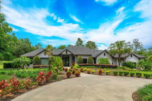 35635 High Pines Dr, EUSTIS