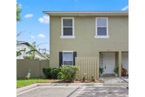 979 BUTTERFLY BOULEVARD, WINTER GARDEN, FL 34787 Sold 07/03/24