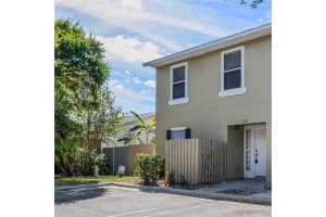 979 BUTTERFLY BOULEVARD, WINTER GARDEN, FL 34787 Sold 07/03/24