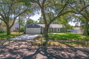 308 BAYSIDE AVENUE, WINTER GARDEN, FL 34787 Sold 06/14/24