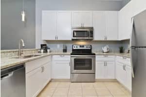 909 NEW PROVIDENCE PROMENADE #909, DAVENPORT, FL 33897 Sold 09/20/24