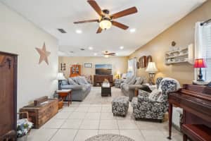 2030 PEACH TREE BOULEVARD, SAINT CLOUD, FL 34769 Sold 10/07/24