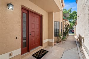 985 TROON TRACE, WINTER SPRINGS, FL 32708 Sold 07/01/24
