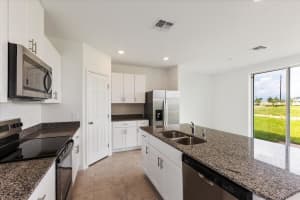 1353 CURRENT PLACE, HAINES CITY, FL 33844 Sold 12/20/24