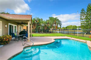 12815 FORESTEDGE CIRCLE, ORLANDO, FL 32828 Sold 07/29/24