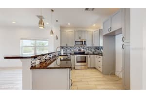 669 LAKE SHORE PARKWAY, DAVENPORT, FL 33896 Sold 07/31/24