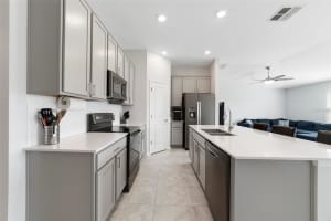 4453 BLUFF OAK LOOP, KISSIMMEE, FL 34746 Sold 08/30/24