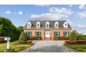 681 VIRGINIA DRIVE, WINTER PARK, FL 32789 Sold 10/31/24