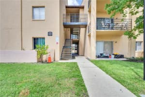5226 VIA HACIENDA CIRCLE, ORLANDO, FL 32839 Sold 08/20/24