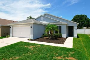 861 CRYSTAL BAY LANE, ORLANDO, FL 32828 Sold 04/14/25