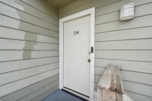 134 SCOTTSDALE SQUARE, WINTER PARK, FL 32792 Sold 06/24/24