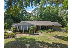 27905 LISA DRIVE, TAVARES, FL 32778 Sold 02/18/25