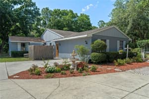 27905 LISA DRIVE, TAVARES, FL 32778 Sold 02/18/25