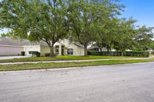 15647 AUTUMN GLEN AVENUE, CLERMONT, FL 34714 Sold 09/14/24