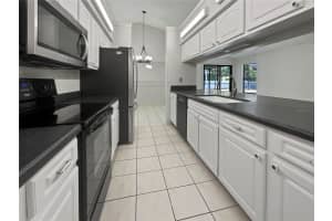 5731 FORESTER OAK COURT, SARASOTA, FL 34243 Sold 09/03/24