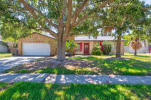 2367 PINE TREE TERRACE, KISSIMMEE, FL 34744 Sold 11/07/24