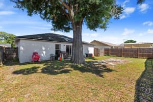 146 KINGS POND AVENUE, WINTER HAVEN, FL 33880 Sold 08/16/24