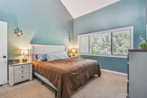 213 CROWN OAKS WAY, LONGWOOD, FL 32779 - MLS#MFRO6207908