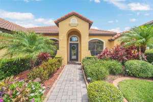 2927 FALCONHILL DRIVE, APOPKA, FL 32712 Sold 07/22/24