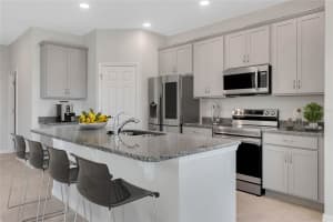 1051 PATRIOT LOOP, HAINES CITY, FL 33844 Sold 07/23/24